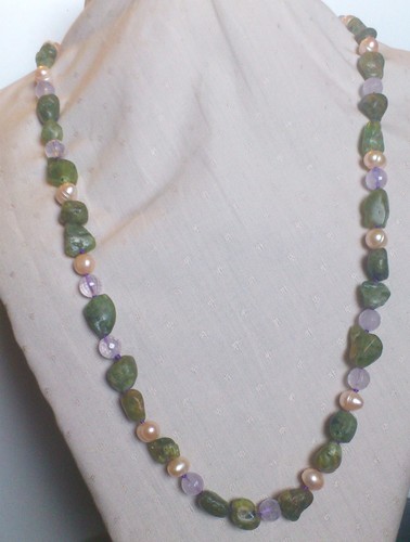 Collana lunga nodi peridoto - a,